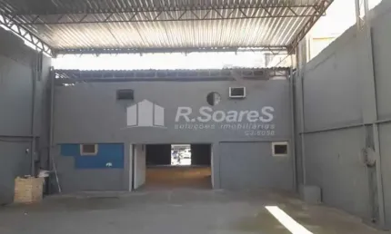 Ponto comercial com 1 sala para alugar na Estrada Intendente Magalhães, Bento Ribeiro, Rio de Janeiro, 564 m2 por R$ 8.200