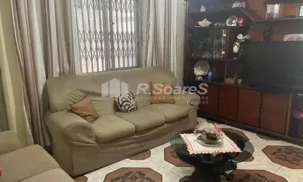 Casa com 3 quartos à venda na Rua Maria Lópes, Madureira, Rio de Janeiro, 101 m2 por R$ 390.000