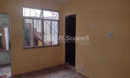 Casa com 2 quartos à venda na Rua Quiroa, Bento Ribeiro, Rio de Janeiro, 80 m2 por R$ 220.000