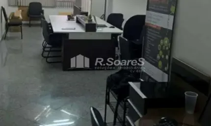 Sala comercial com 1 sala à venda na Avenida Rio Branco, Centro, Rio de Janeiro, 40 m2 por R$ 230.000