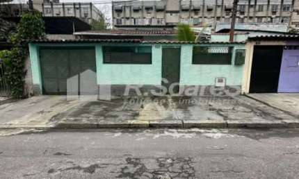 Casa com 4 quartos à venda na Rua Guaranisinga, Padre Miguel, Rio de Janeiro, 250 m2 por R$ 450.000