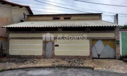 Casa em condomínio fechado com 2 quartos à venda na Rua Quarenta e Três, Padre Miguel, Rio de Janeiro, 199 m2 por R$ 480.000