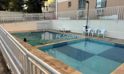 Apartamento com 2 quartos à venda na Estrada do Barro Vermelho, Rocha Miranda, Rio de Janeiro, 48 m2 por R$ 200.000