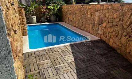 Casa com 3 quartos à venda na Rua Idume, Braz de Pina, Rio de Janeiro, 240 m2 por R$ 850.000