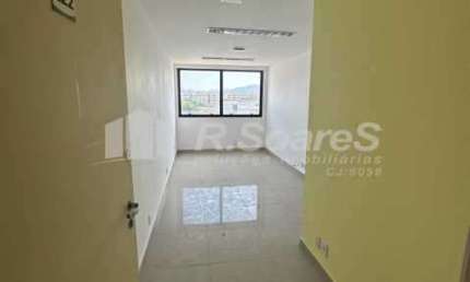 Loft à venda na Estrada do Tindiba, Pechincha, Rio de Janeiro, 22 m2 por R$ 69.000
