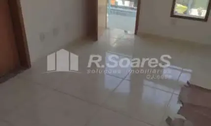 Casa em condomínio fechado com 3 quartos à venda na Rua Alves do Vale, Vila Valqueire, Rio de Janeiro, 100 m2 por R$ 370.000