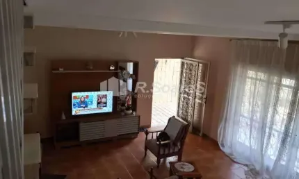 Casa com 4 quartos à venda na Rua Brás do Amaral, Jardim Sulacap, Rio de Janeiro, 403 m2 por R$ 750.000