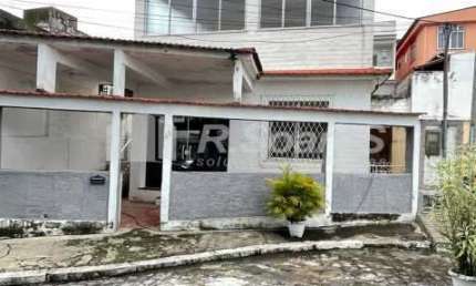 Casa em condomínio fechado com 4 quartos à venda na Rua Namur, Vila Valqueire, Rio de Janeiro, 140 m2 por R$ 340.000