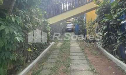 Casa com 6 quartos à venda na Rua Teófilo Dávila, Porto da Roça I, Saquarema, 400 m2 por R$ 1.200.000