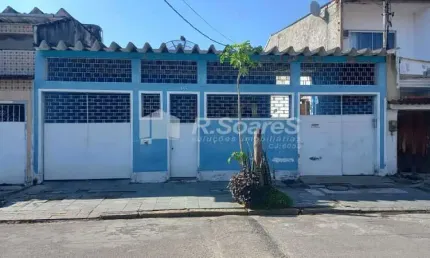 Casa com 3 quartos à venda na Rua Joinville, Padre Miguel, Rio de Janeiro, 238 m2 por R$ 440.000