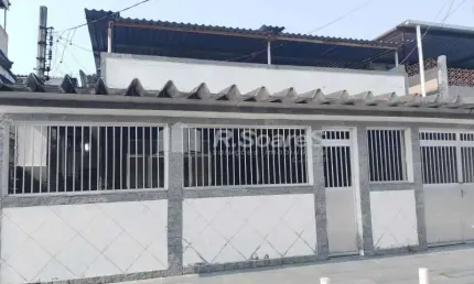 Casa com 3 quartos à venda na Rua São Dimas, Magalhães Bastos, Rio de Janeiro, 178 m2 por R$ 460.000