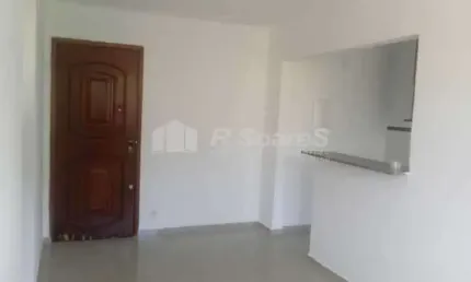 Apartamento com 2 quartos à venda na Rua Otton da Fonseca, Jardim Sulacap, Rio de Janeiro, 53 m2 por R$ 195.000