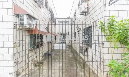 Apartamento com 1 quarto à venda na Rua Alfenas, Bento Ribeiro, Rio de Janeiro, 47 m2 por R$ 150.000