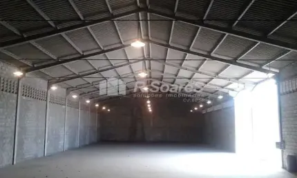 Barracão / Galpão / Depósito para alugar na Avenida Nilo Peçanha, Rocha Sobrinho, Mesquita, 900 m2 por R$ 20.000