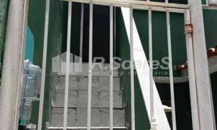 Casa com 2 quartos à venda na Rua João Pessoa, Olinda, Nilópolis, 65 m2 por R$ 200.000