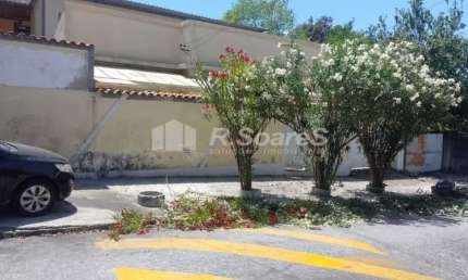 Casa com 4 quartos à venda na Rua General Cláudio, Marechal Hermes, Rio de Janeiro, 170 m2 por R$ 800.000