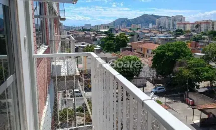 Apartamento com 2 quartos à venda na Rua Ana Teles, Campinho, Rio de Janeiro, 83 m2 por R$ 248.000