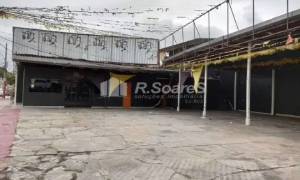 Ponto comercial à venda na Estrada Intendente Magalhães, Vila Valqueire, Rio de Janeiro, 250 m2 por R$ 900.000