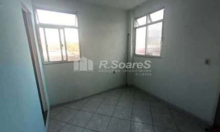Apartamento com 2 quartos à venda na Estrada da Fontinha, Bento Ribeiro, Rio de Janeiro, 58 m2 por R$ 90.000