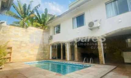 Casa com 4 quartos à venda na Rua Nova Sardenha, Vila Valqueire, Rio de Janeiro, 130 m2 por R$ 1.400.000