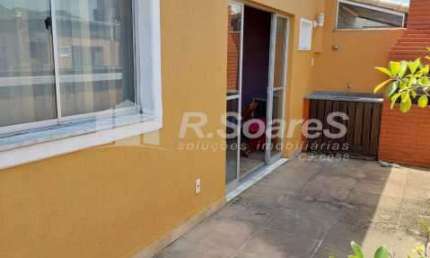 Apartamento com 3 quartos à venda na Rua Florianópolis, Praça Seca, Rio de Janeiro, 150 m2 por R$ 380.000