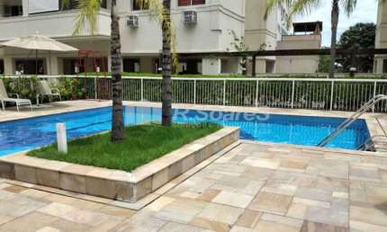 Apartamento com 4 quartos à venda na Rua Aladim, Vila Valqueire, Rio de Janeiro, 168 m2 por R$ 600.000