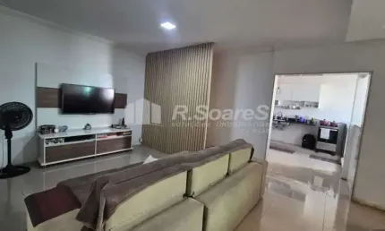 Casa em condomínio fechado com 2 quartos à venda na Estrada Intendente Magalhães, Vila Valqueire, Rio de Janeiro, 86 m2 por R$ 370.000
