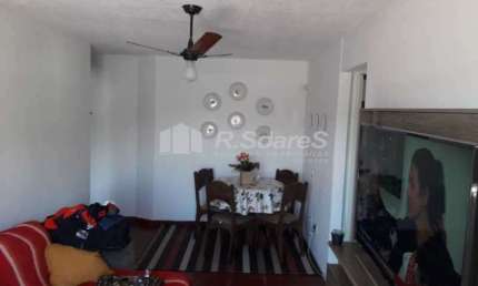 Apartamento com 2 quartos à venda na Rua Paraná, Piedade, Rio de Janeiro, 67 m2 por R$ 199.999