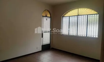 Casa em condomínio fechado com 2 quartos à venda na Rua Comandai, Marechal Hermes, Rio de Janeiro, 85 m2 por R$ 300.000