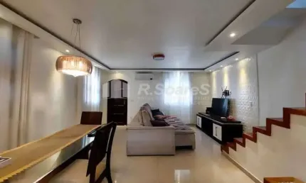 Casa em condomínio fechado com 3 quartos à venda na Estrada São Gonçalo, Taquara, Rio de Janeiro, 301 m2 por R$ 899.000
