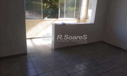 Apartamento com 2 quartos à venda na Rua Alexandre Gasparoni, Marechal Hermes, Rio de Janeiro, 70 m2 por R$ 255.000