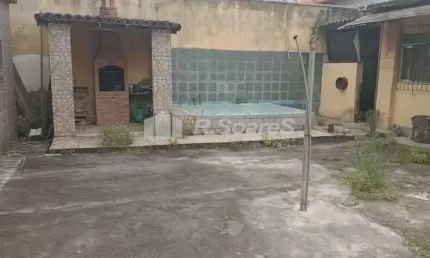 Casa com 3 quartos à venda na Rua Maracaipe, Marechal Hermes, Rio de Janeiro, 250 m2 por R$ 390.000