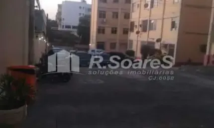 Apartamento com 2 quartos à venda na Rua Evaristo de Morais, Vila Valqueire, Rio de Janeiro, 48 m2 por R$ 205.000