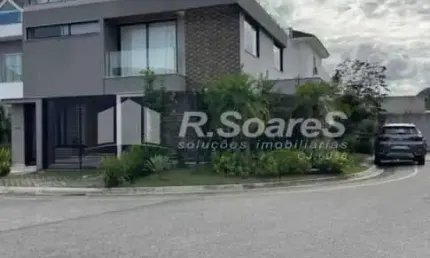 Casa em condomínio fechado com 5 quartos à venda na Rua Desembargador Wellington Jones Paiva, Vargem Pequena, Rio de Janeiro, 420 m2 por R$ 2.100.000