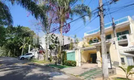 Casa em condomínio fechado com 4 quartos à venda na Rua Moacir dos Santos Lima, Vila Valqueire, Rio de Janeiro, 400 m2 por R$ 1.380.000