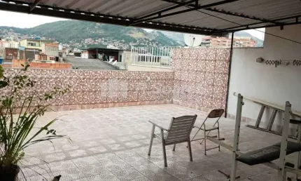 Casa em condomínio fechado com 2 quartos à venda na estrada intendente magalhães, vila valqueire, rio de janeiro, 128 m2 por r$ 250.000
