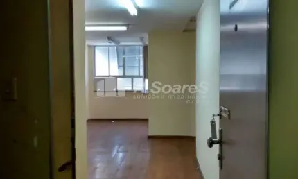 Sala comercial com 1 sala à venda na Avenida Churchill, Centro, Rio de Janeiro, 49 m2 por R$ 150.000
