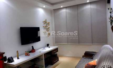 Apartamento com 2 quartos à venda na Rua Miguel Ângelo, Cachambi, Rio de Janeiro, 70 m2 por R$ 280.000