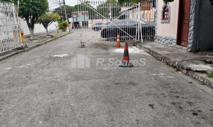 Terreno em condomínio fechado à venda na Rua Sebastião Ferreira Pinto, Tanque, Rio de Janeiro, 1 m2 por R$ 550.000