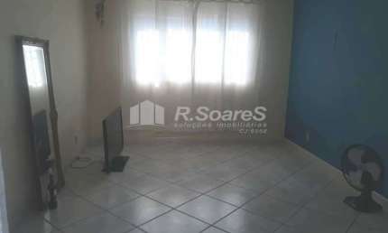 Casa com 2 quartos à venda na Rua Dois, Realengo, Rio de Janeiro, 90 m2 por R$ 240.000