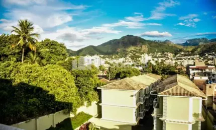 Apartamento com 3 quartos à venda na Rua Barão, Praça Seca, Rio de Janeiro, 134 m2 por R$ 270.000