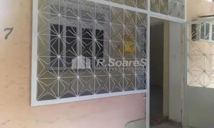 Casa com 3 quartos à venda na rua cândido benício, campinho, rio de janeiro, 90 m2 por r$ 250.000