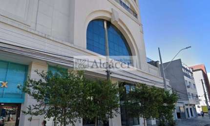 Apartamento com 1 quarto  para alugar, 65.00 m2 por R$2800.00  - Centro - Curitiba/PR