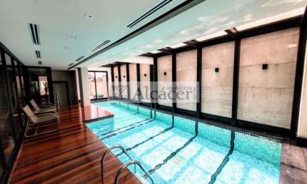 Apartamento com 1 quarto  para alugar, 44.00 m2 por R$3500.00  - Sao Francisco - Curitiba/PR