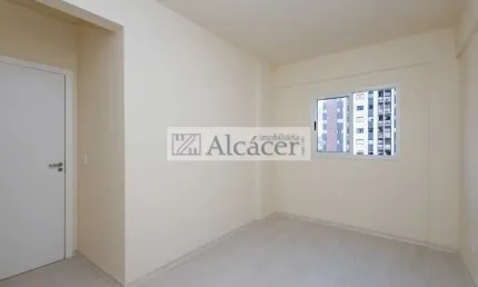 Apartamento em ótimas condições no centro de curitiba.