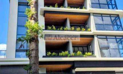 Excelente apartamento novo na cobertura no Água Verde.