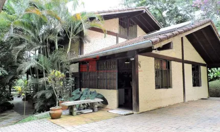 Casa de Condominio em Chácara dos Junqueiras  -  Carapicuíba Código 463