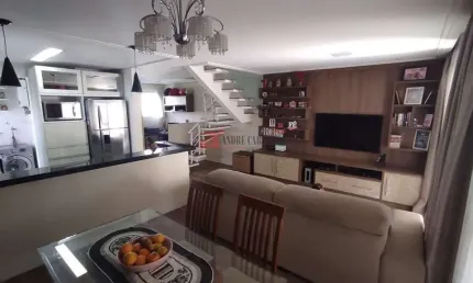 Casa de condomínio em chácara quiriri  -  carapicuíba