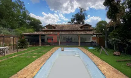 Casa em Chácara dos Junqueiras  -  Carapicuíba (cod. 800)