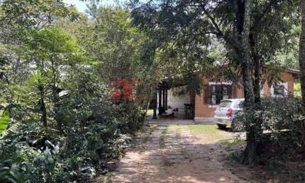 Casa em Jardim Colibri  - Lote: 22.000m2  -  Cotia - Código 910